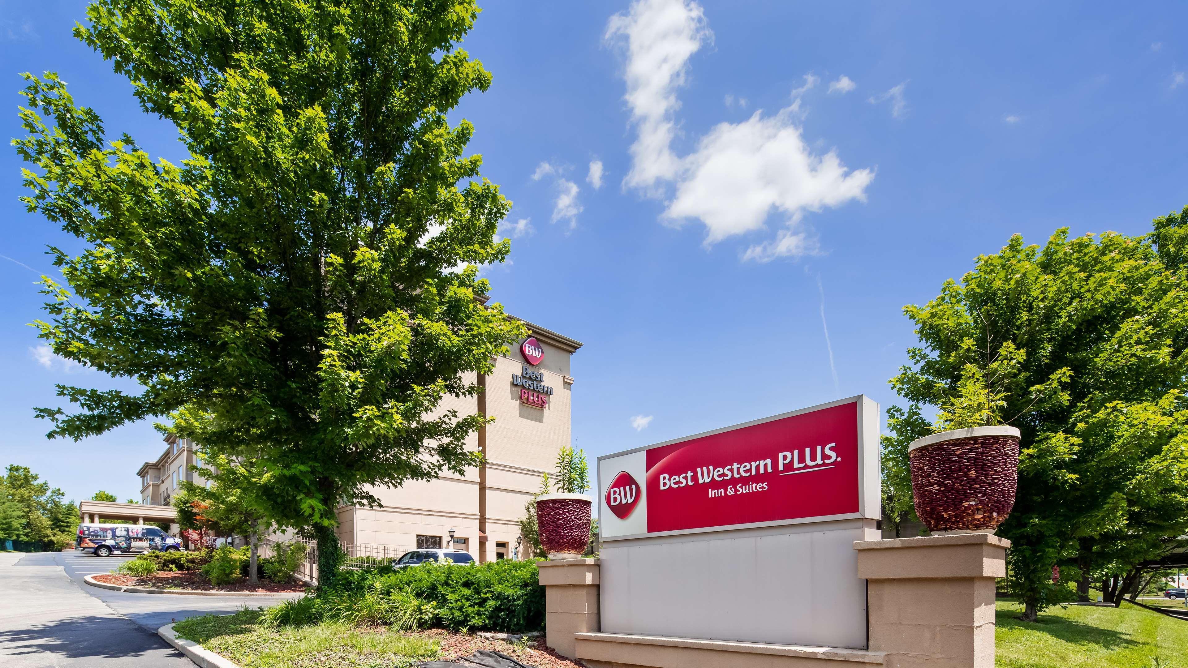 Best Western Plus Hannaford Inn & Suites Kenwood Exterior photo